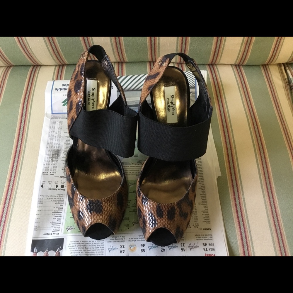 Simply Vera Heels